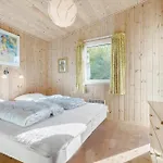 84266-knebel-toplaerkevej-1