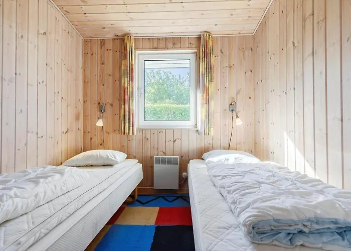 84266-knebel-toplaerkevej-1 Holiday home